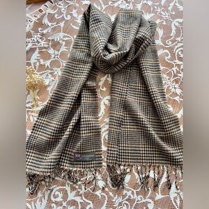 Cashmere Made In Scotland Scarf